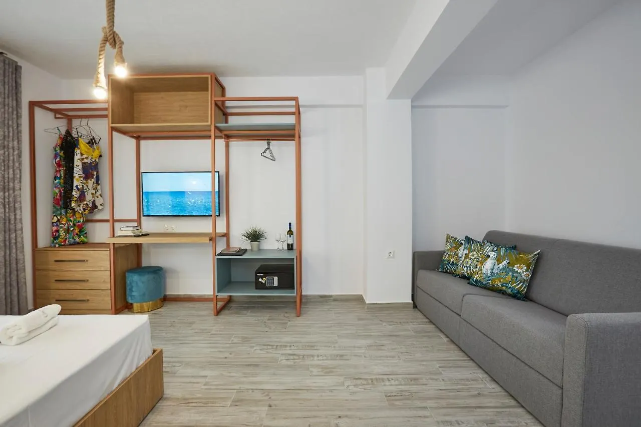 Greystone Suites Paralia Dionysiou Aparthotel
