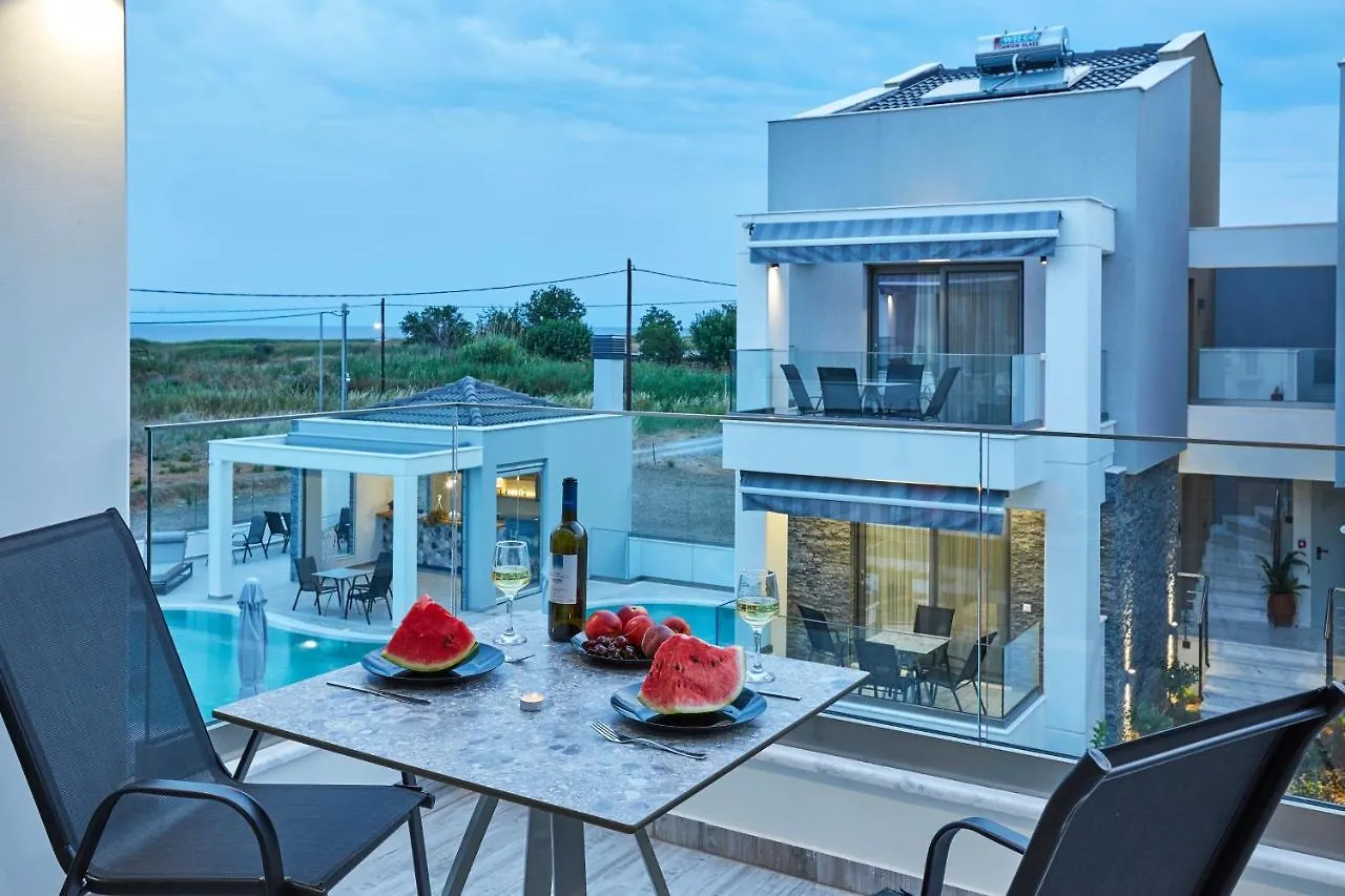 Greystone Suites Paralia Dionysiou 0*,